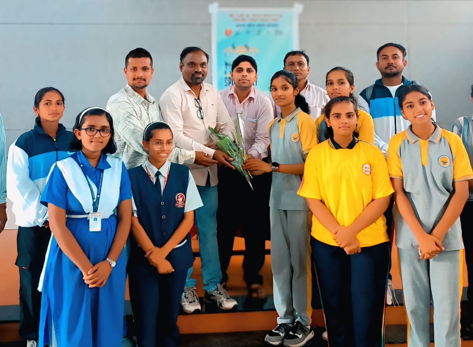 तालुकास्तरीय कॅरम स्पर्धेत ॲड.ललिता पाटील इंटरनॅशनल स्कूलच्या मुलींचा संघ विजयी